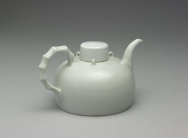 甜白三系竹节把壶