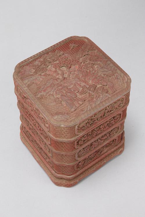 剔红山水人物图开光花卉纹四方委角三层套盒