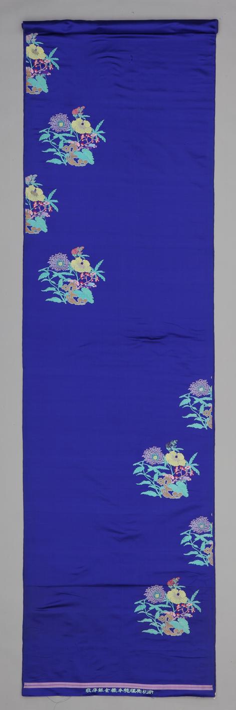 宝蓝色三秋纹妆花缎