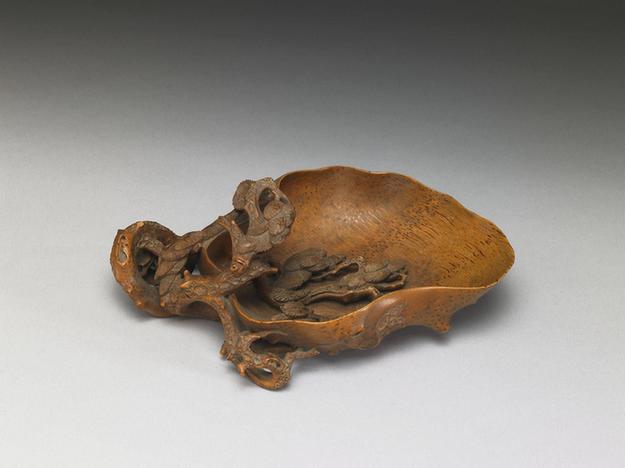 雕竹根古松水盛