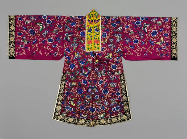 玫瑰紫色缎盘金绣折枝花蝶纹男帔