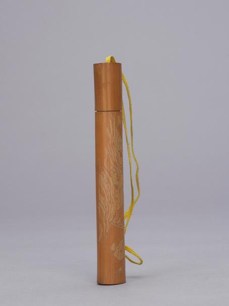 留青竹雕山水人物图牙签筒