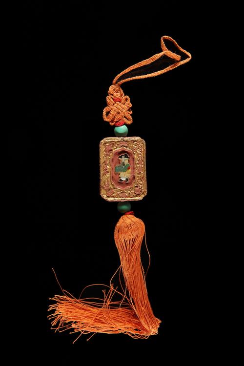 嵌螺钿长方形紫金锭佩