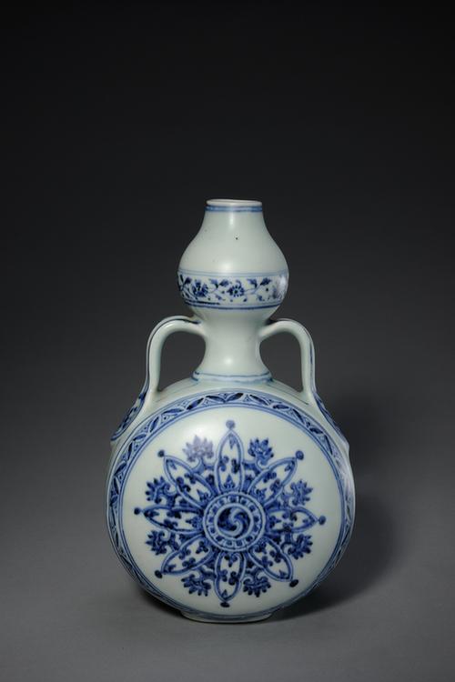 青花双耳葫芦式扁瓶