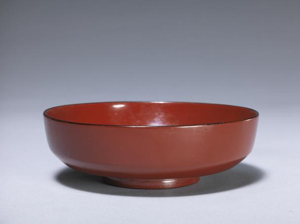 黑漆描金缠枝莲团锦纹成份餐具-酱色碗