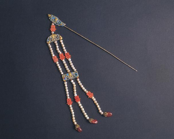 银镀金点翠穿珠流苏