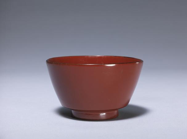 黑漆描金缠枝莲团锦纹成份餐具-酱色碗