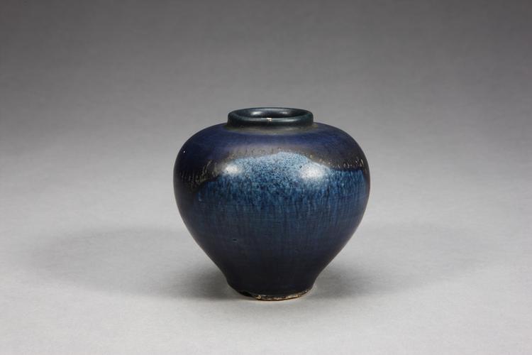 蓝釉小罐