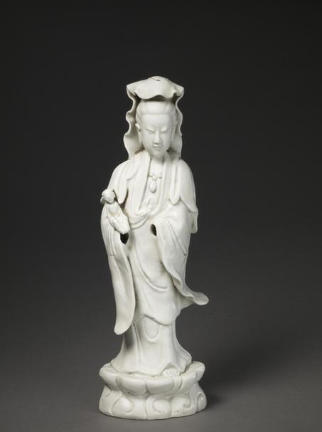 德化窑白釉送子观音立像