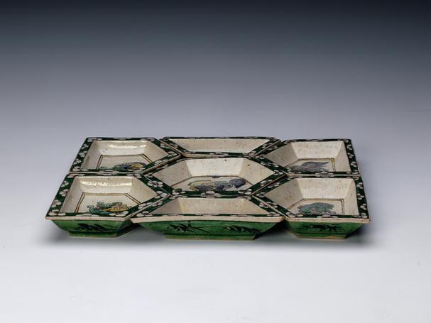 素三彩麟纹攒盘