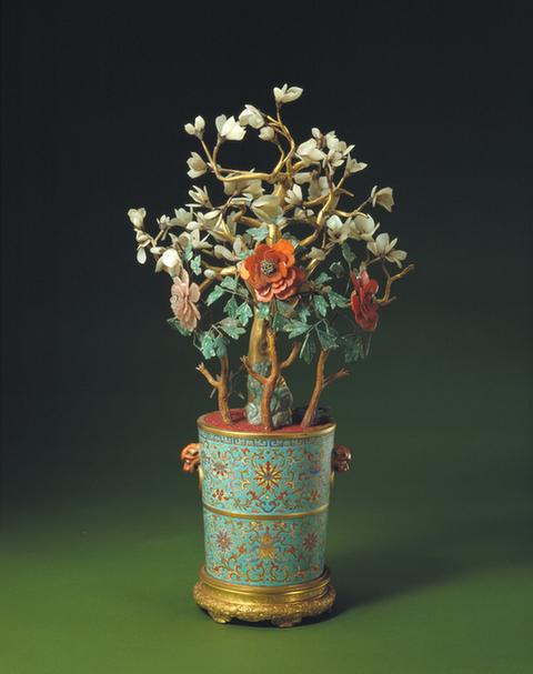 粉彩八宝纹筒式盆玉石玻璃玉兰盆景