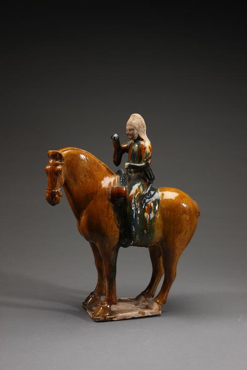 三彩骑马男俑
