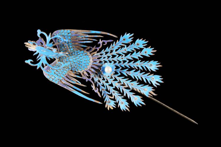 点翠凤凰纹头花