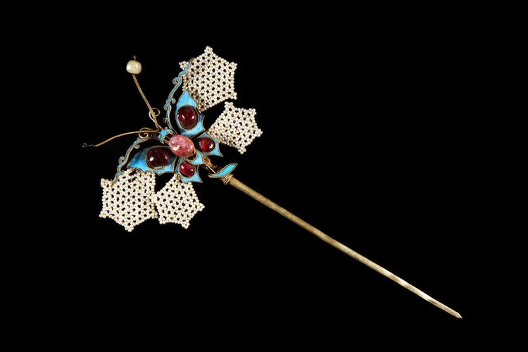 银镀金点翠嵌宝石蝴蝶纹簪