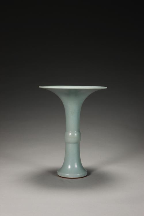 雍正款仿官釉花觚