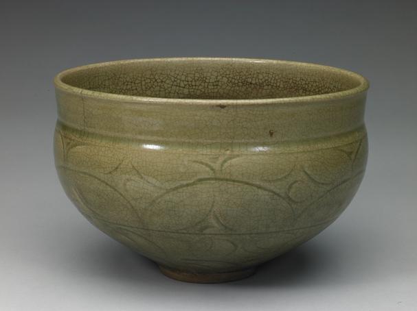 耀州窑青釉划花莲瓣纹注壶注碗