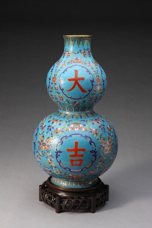 画珐琅大吉葫芦瓶