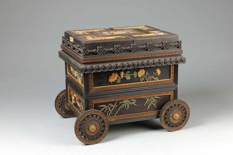 紫檀嵌玉八宝花卉纹车式文具匣