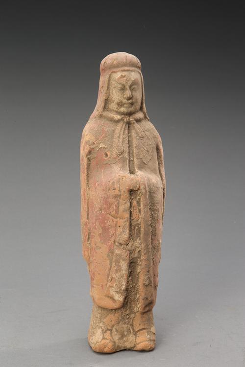 陶画彩拱手男立俑