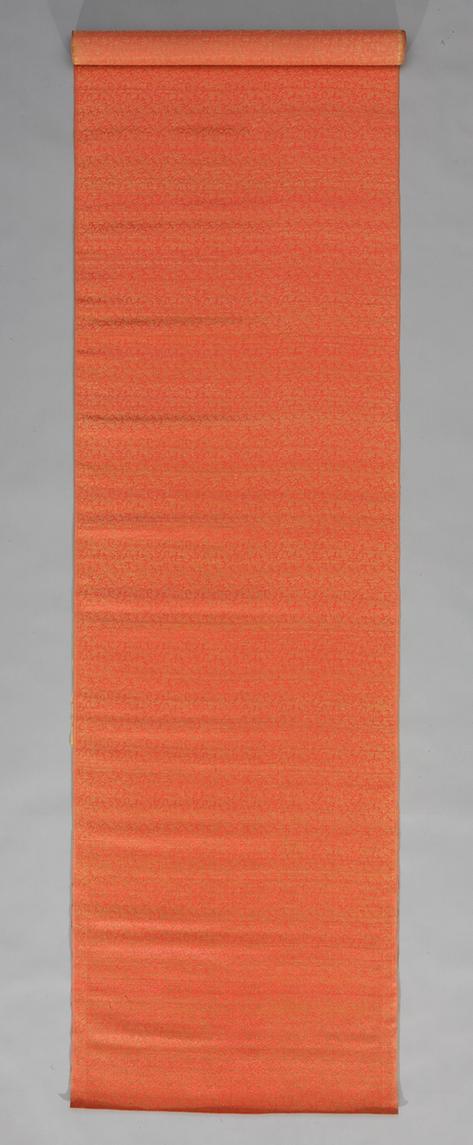 粉色蔓草纹织金缎