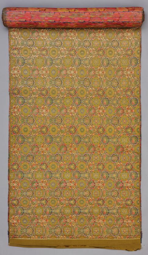 香色地龟背如意纹锦