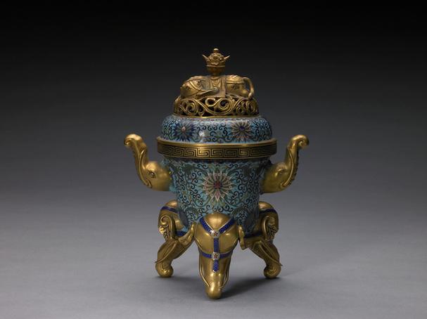 掐丝珐琅缠枝莲纹甗式炉