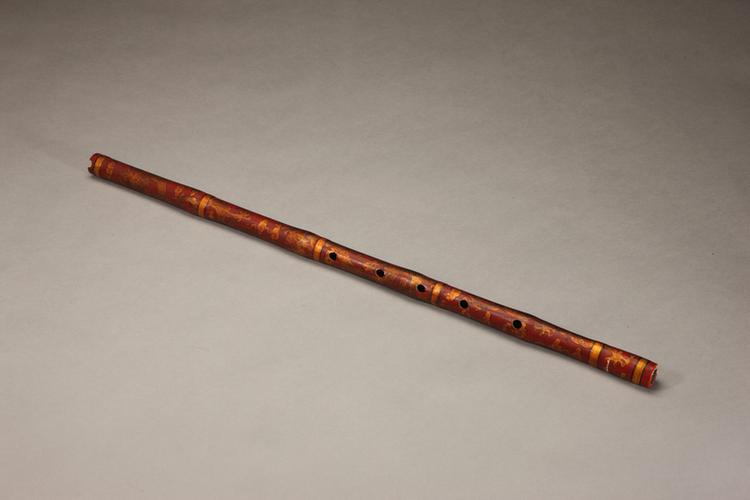 竹红漆描金云龙纹箫