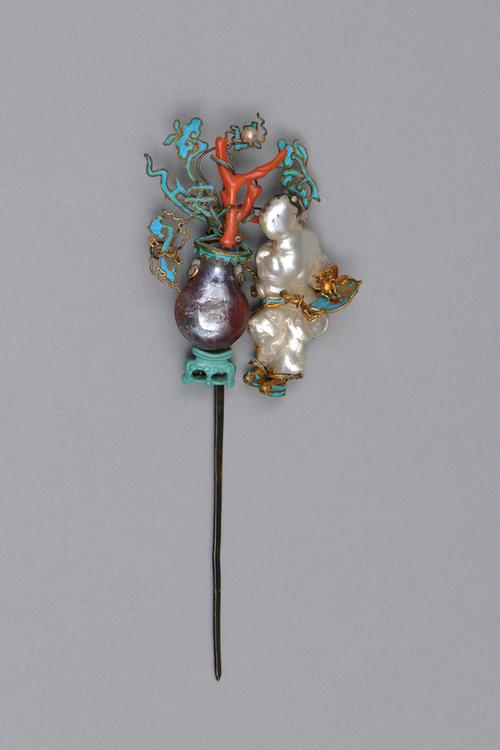 银镀金镶珠娃娃瓶式簪