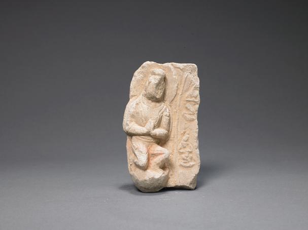 砂石供养人跪拜像