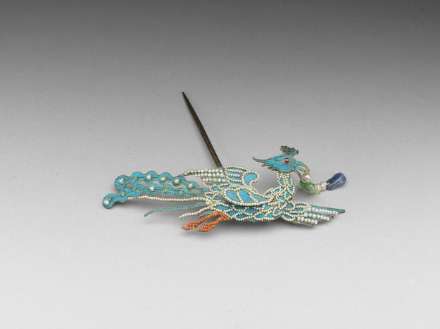 银镀金点翠嵌珠宝翔凤步摇