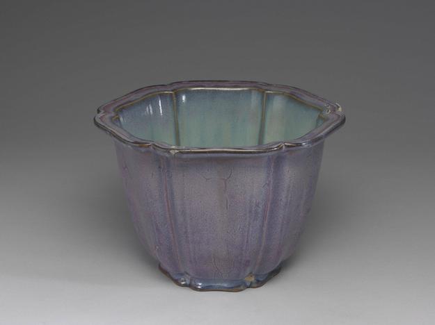 葡萄紫葵花式花盆