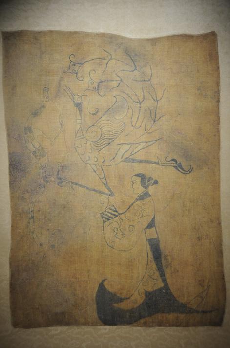 人物龙凤帛画