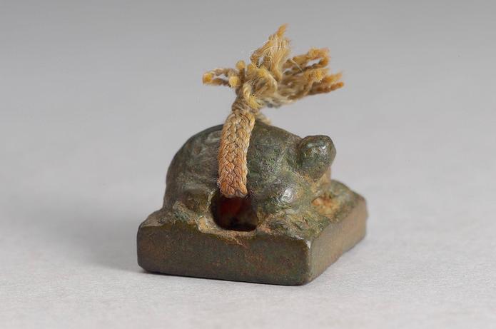 「张受」铜印