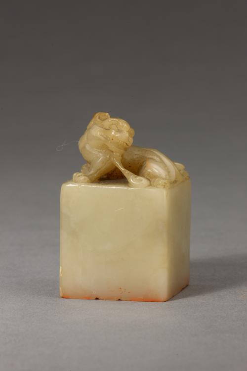 “竹解虚心是我师”兽钮白寿山石章