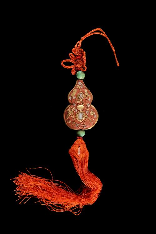 嵌螺钿大喜纹葫芦形紫金锭佩