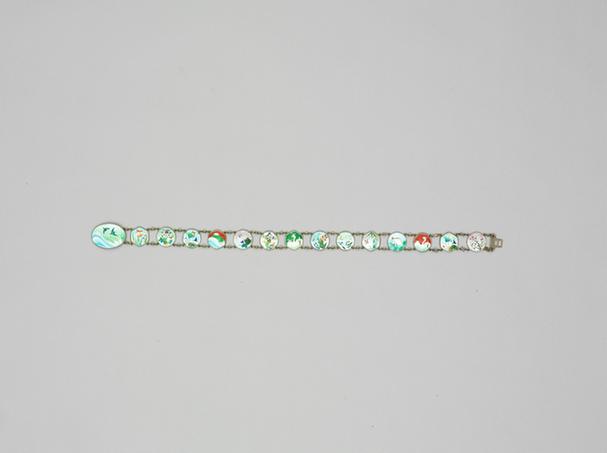 银嵌玻璃拉链腰带