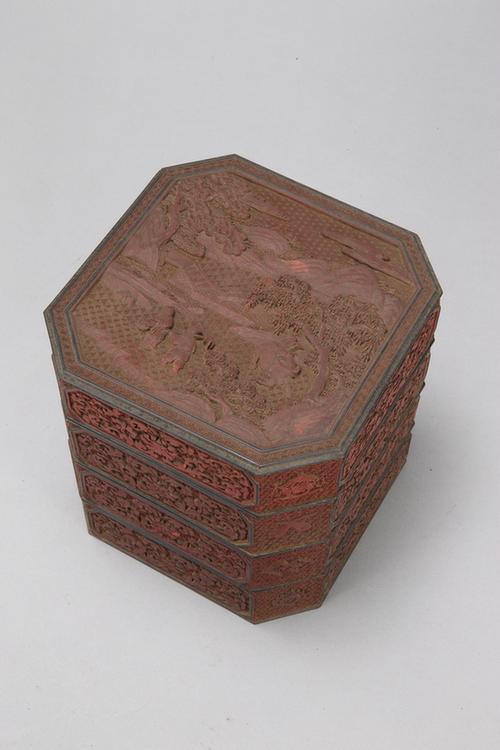 剔红山水人物图开光缠枝莲纹四方委角三层套盒