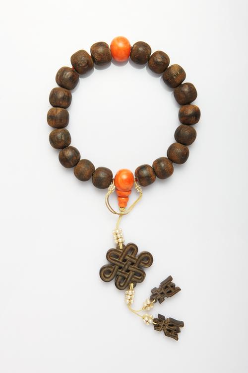 伽南香带珠手串