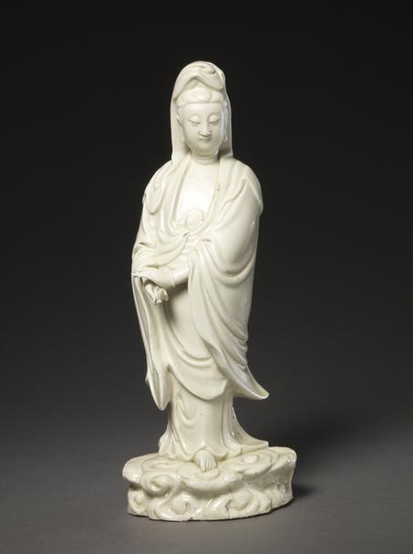 德化窑白釉观音菩萨立像
