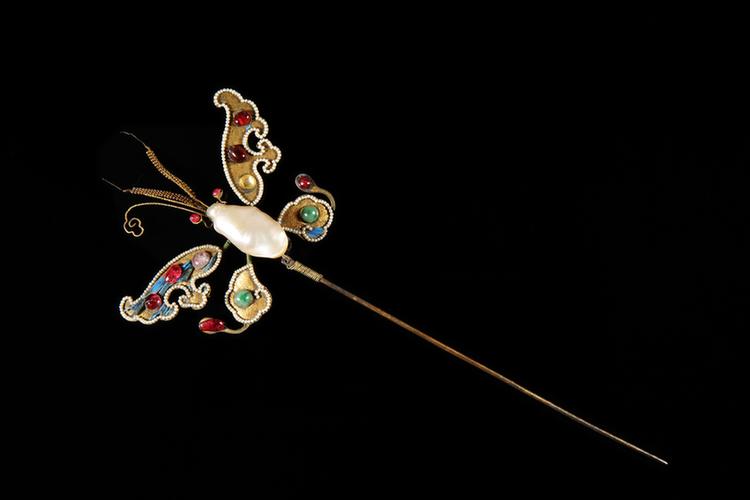 铜镀金点翠嵌珠宝蝴蝶纹簪