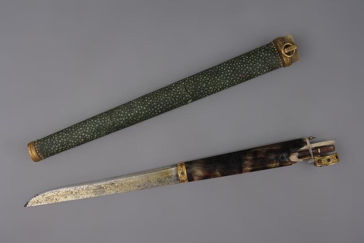 鱼皮牛角柄鞘刀