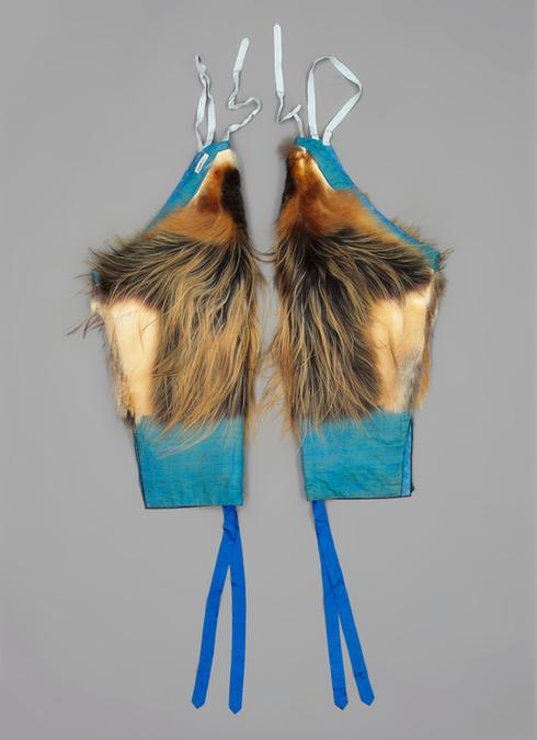 月白色方格纹暗花绸金丝猴皮套裤