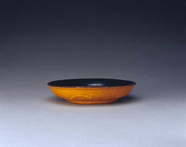 匏制赶珠云龙纹盘