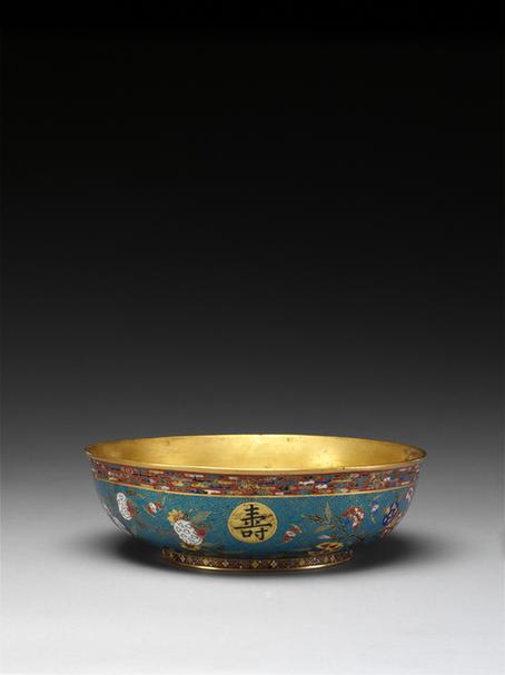 掐丝珐琅三果纹万寿无疆碗