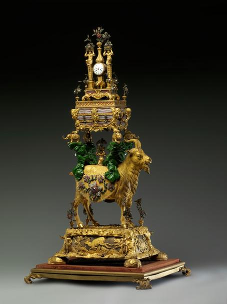 铜镀金羊驮玛瑙乐箱表