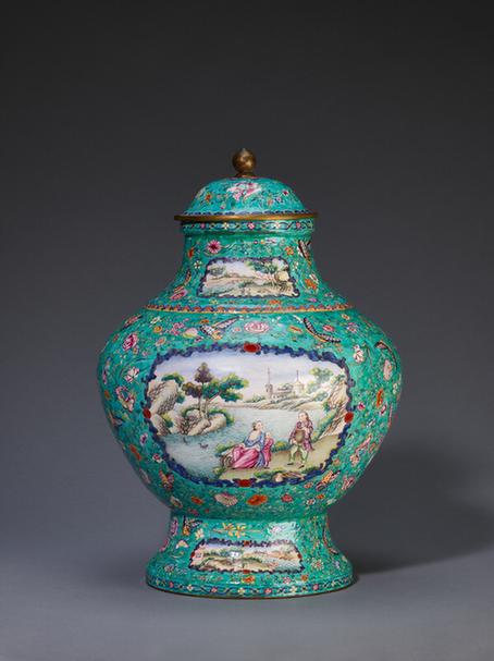 乾隆款画珐琅花蝶开光西洋人物图盖罐