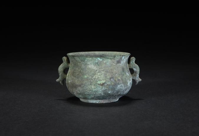 宣德款铜鱼耳炉