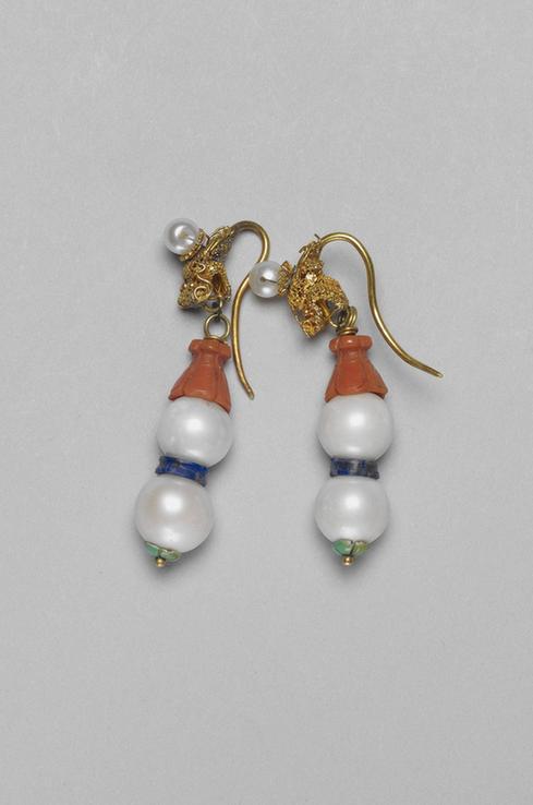 金累丝嵌东珠龙首耳坠 附木匣