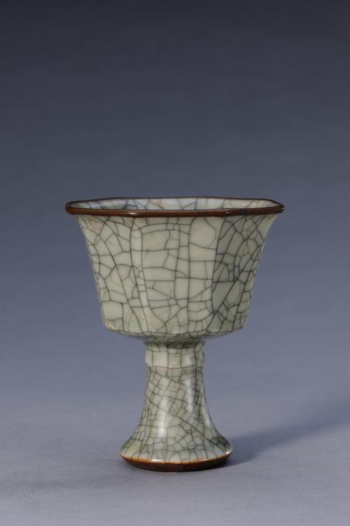 仿哥釉八方高足杯