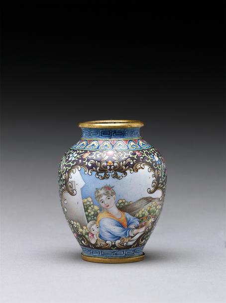 乾隆款画珐琅勾莲开光西洋人物图罐